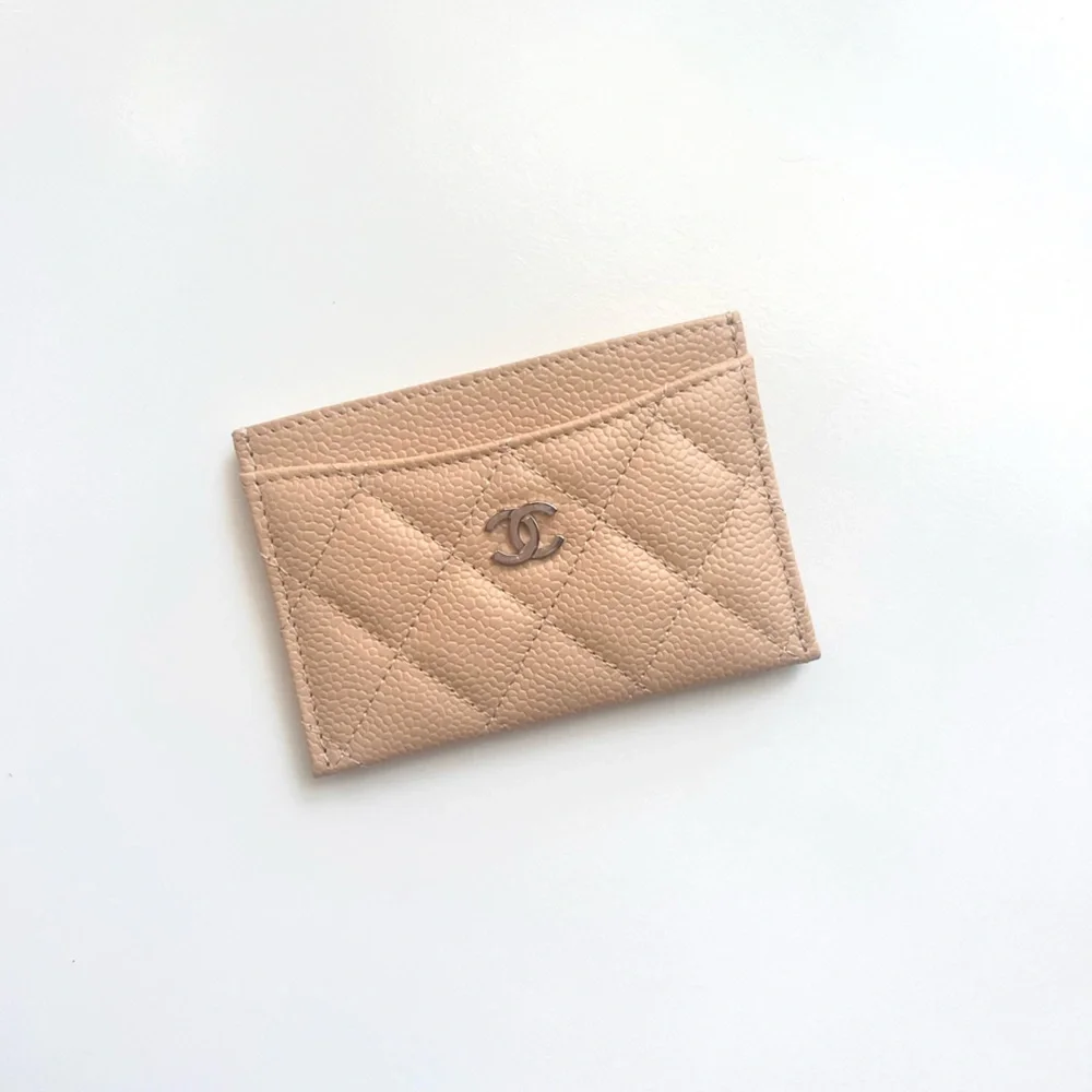 🔥CHANEL Caviar Quilted Card Holder in Beige